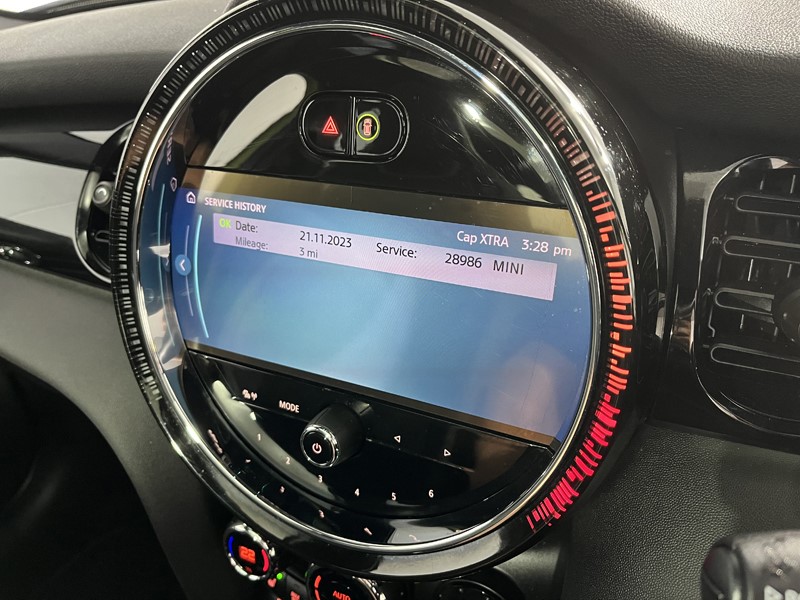 2023 (73) MINI HATCHBACK 2.0 Cooper S Sport 5dr Auto 3527899