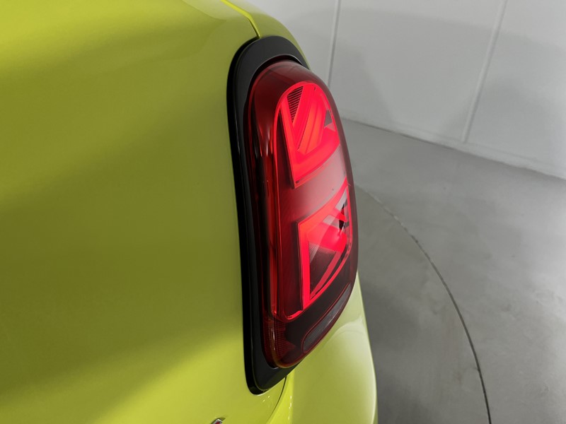 2023 (73) MINI HATCHBACK 2.0 Cooper S Sport 5dr Auto 3527911