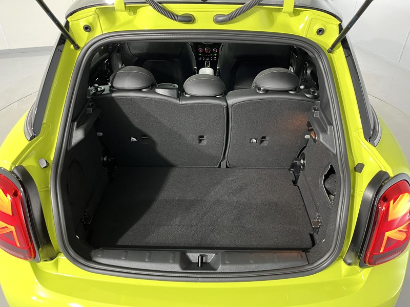 2023 (73) MINI HATCHBACK 2.0 Cooper S Sport 5dr Auto 3527881