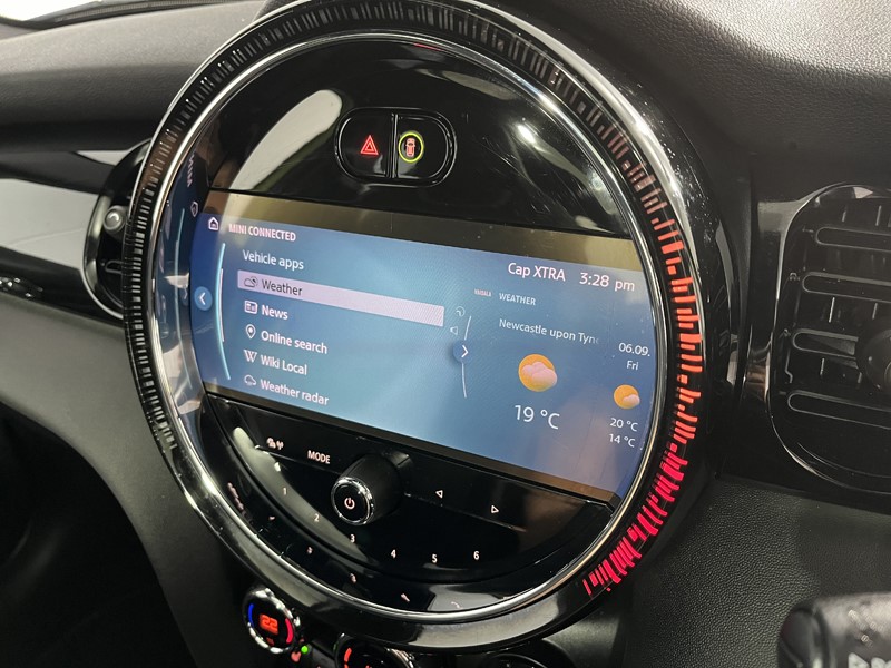 2023 (73) MINI HATCHBACK 2.0 Cooper S Sport 5dr Auto 3527897