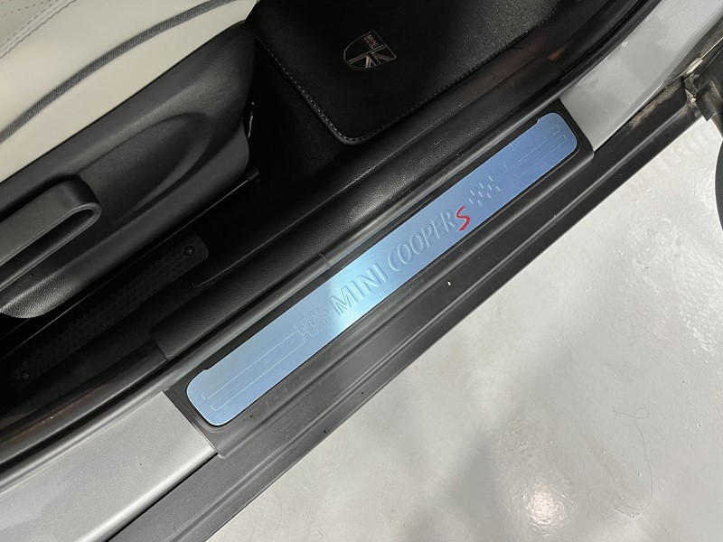 2022 (72) MINI HATCHBACK 2.0 Cooper S Exclusive 5dr Auto 3506139