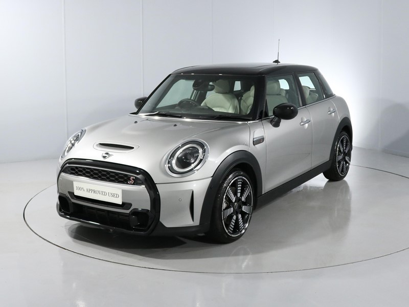 2022 (72) MINI HATCHBACK 2.0 Cooper S Exclusive 5dr Auto 3506163