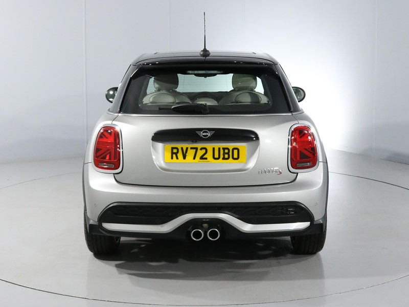 2022 (72) MINI HATCHBACK 2.0 Cooper S Exclusive 5dr Auto 3506135