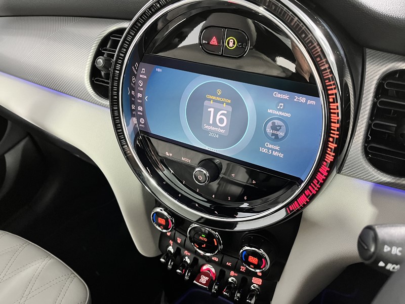 2022 (72) MINI HATCHBACK 2.0 Cooper S Exclusive 5dr Auto 3506128