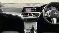 2021 (71) BMW 3 SERIES 318i M Sport 4dr Step Auto 3491292