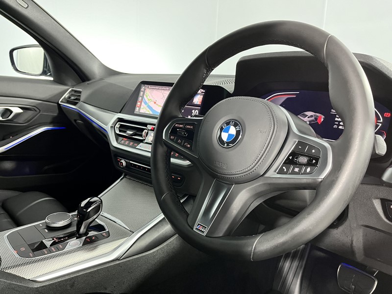 2021 (71) BMW 3 SERIES 318i M Sport 4dr Step Auto 3491294