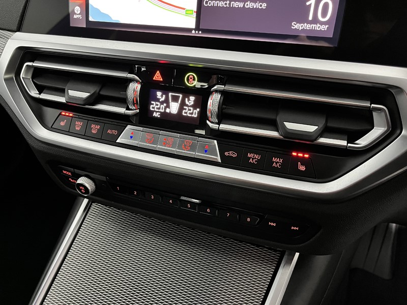 2021 (71) BMW 3 SERIES 318i M Sport 4dr Step Auto 3491319