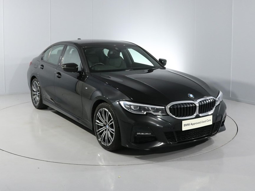 2021 (71) BMW 3 SERIES 318i M Sport 4dr Step Auto