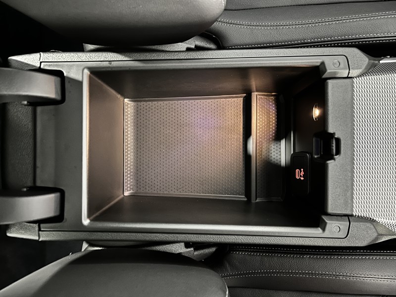 2021 (71) BMW 3 SERIES 318i M Sport 4dr Step Auto 3491323