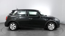2024 (73) MINI HATCHBACK 1.5 Cooper Classic Premium 5dr Auto 3480764