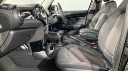 2024 (73) MINI HATCHBACK 1.5 Cooper Classic Premium 5dr Auto 3480796
