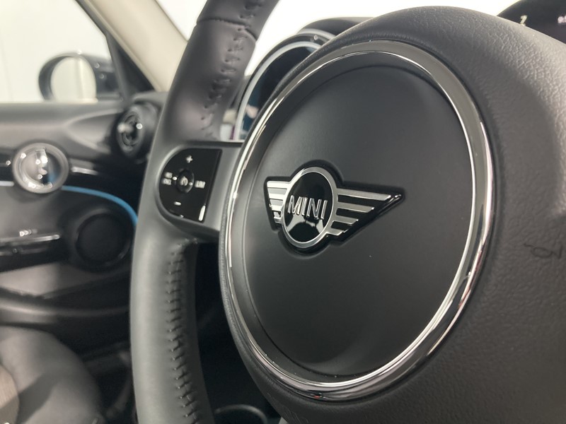 2024 (73) MINI HATCHBACK 1.5 Cooper Classic Premium 5dr Auto 3480782