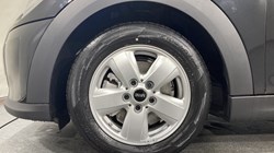 2024 (73) MINI HATCHBACK 1.5 Cooper Classic Premium 5dr Auto 3480775