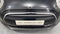 2024 (73) MINI HATCHBACK 1.5 Cooper Classic Premium 5dr Auto 3480800