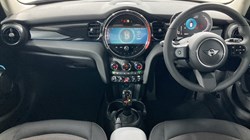 2024 (73) MINI HATCHBACK 1.5 Cooper Classic Premium 5dr Auto 3480765