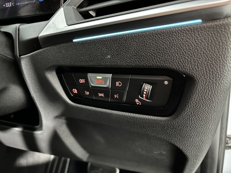 2022 (72) BMW 3 SERIES 330e M Sport 5dr Step Auto 3506515