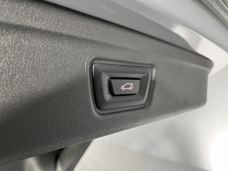 2022 (72) BMW 3 SERIES 330e M Sport 5dr Step Auto 3506541