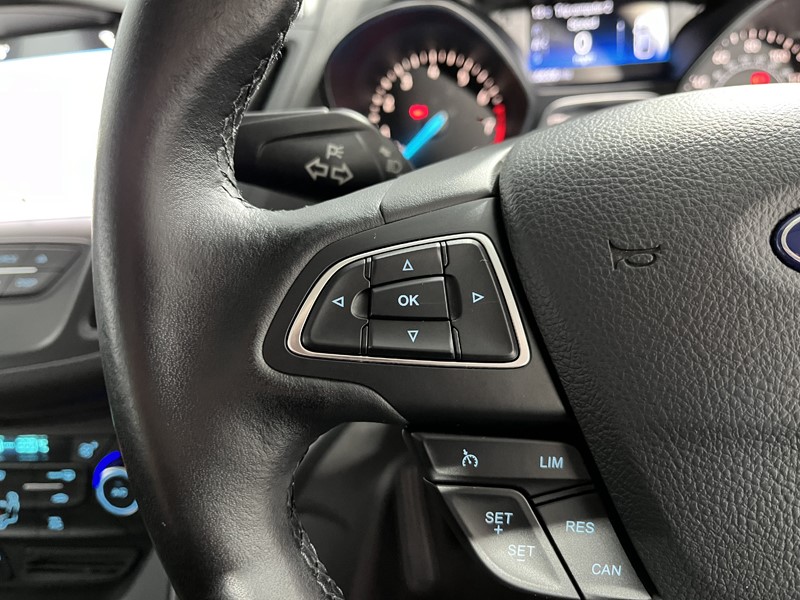 2017 (17) FORD KUGA 1.5 EcoBoost 120 Zetec 5dr 2WD 3506895