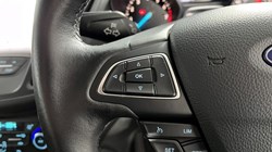 2017 (17) FORD KUGA 1.5 EcoBoost 120 Zetec 5dr 2WD 3506895