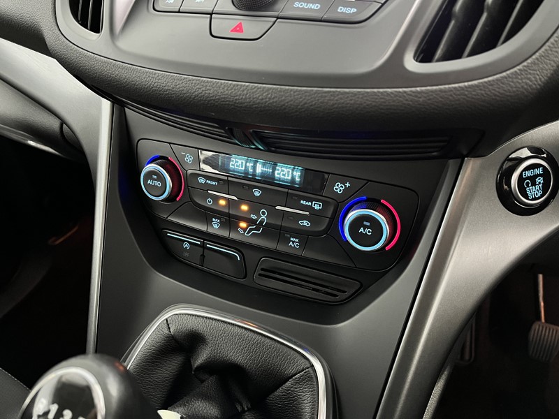 2017 (17) FORD KUGA 1.5 EcoBoost 120 Zetec 5dr 2WD 3506901