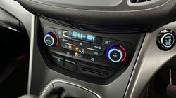 2017 (17) FORD KUGA 1.5 EcoBoost 120 Zetec 5dr 2WD 3506901