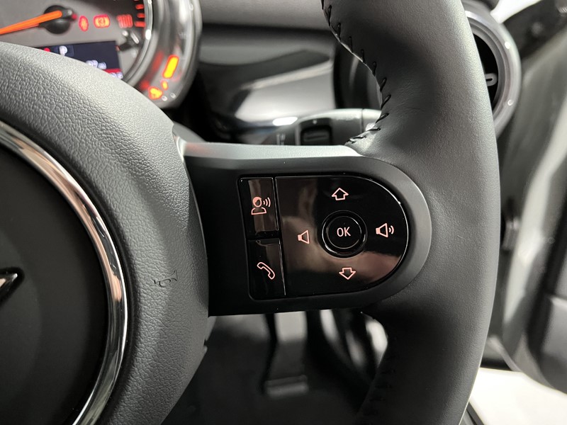 2022 (72) MINI HATCHBACK 1.5 Cooper Classic 5dr Auto 3526672