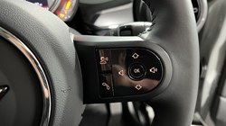 2022 (72) MINI HATCHBACK 1.5 Cooper Classic 5dr Auto 3526672