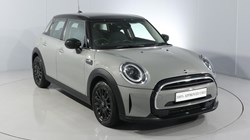 2022 (72) MINI HATCHBACK 1.5 Cooper Classic 5dr Auto 3526650