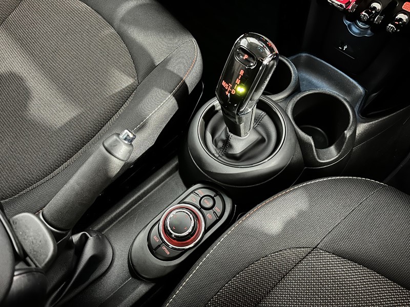 2022 (72) MINI HATCHBACK 1.5 Cooper Classic 5dr Auto 3526659