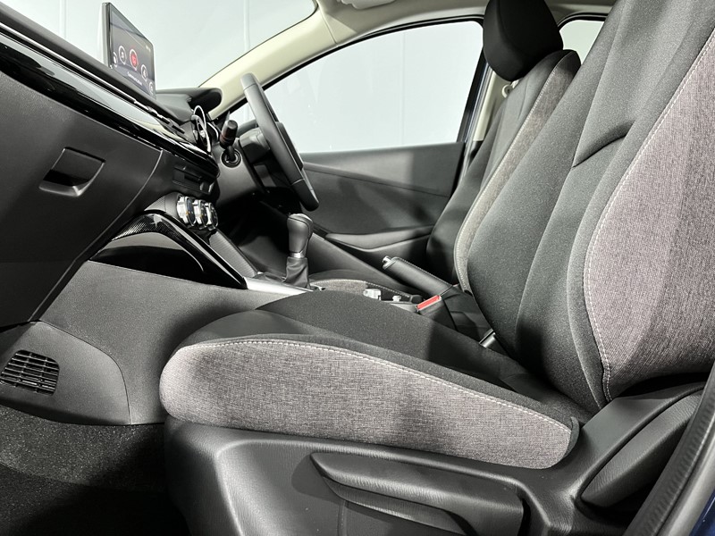2024 (73) MAZDA 2 1.5 e-Skyactiv G MHEV Exclusive-Line 5dr 3497136