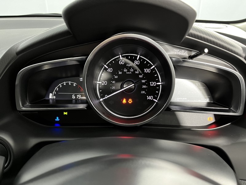 2024 (73) MAZDA 2 1.5 e-Skyactiv G MHEV Exclusive-Line 5dr 3497113