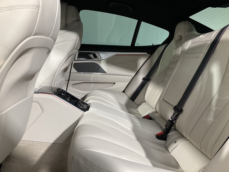 2023 (73) BMW 8 SERIES 840i M Sport 4dr Auto 3510042