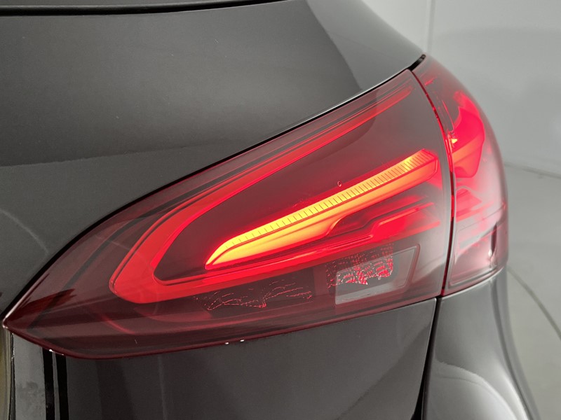 2023 (73) MERCEDES-BENZ A CLASS A35 4Matic Premium Plus 5dr Auto 3519082