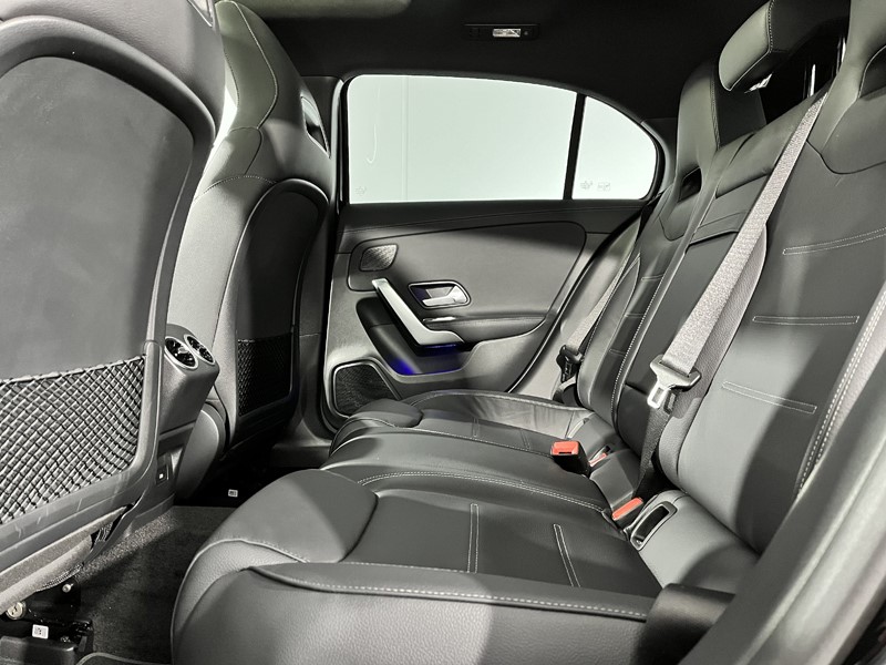 2023 (73) MERCEDES-BENZ A CLASS A35 4Matic Premium Plus 5dr Auto 3519075