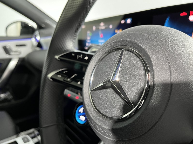 2023 (73) MERCEDES-BENZ A CLASS A35 4Matic Premium Plus 5dr Auto 3519062