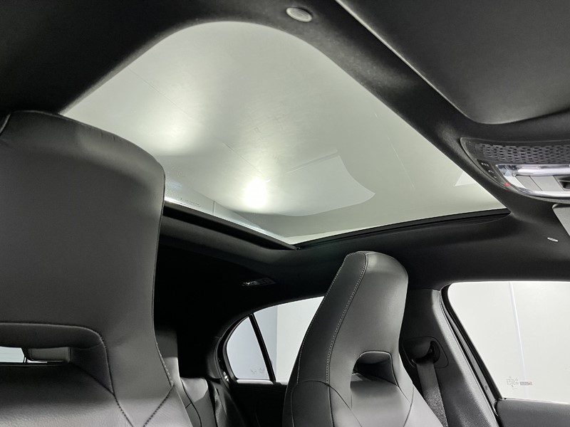 2023 (73) MERCEDES-BENZ A CLASS A35 4Matic Premium Plus 5dr Auto 3519065