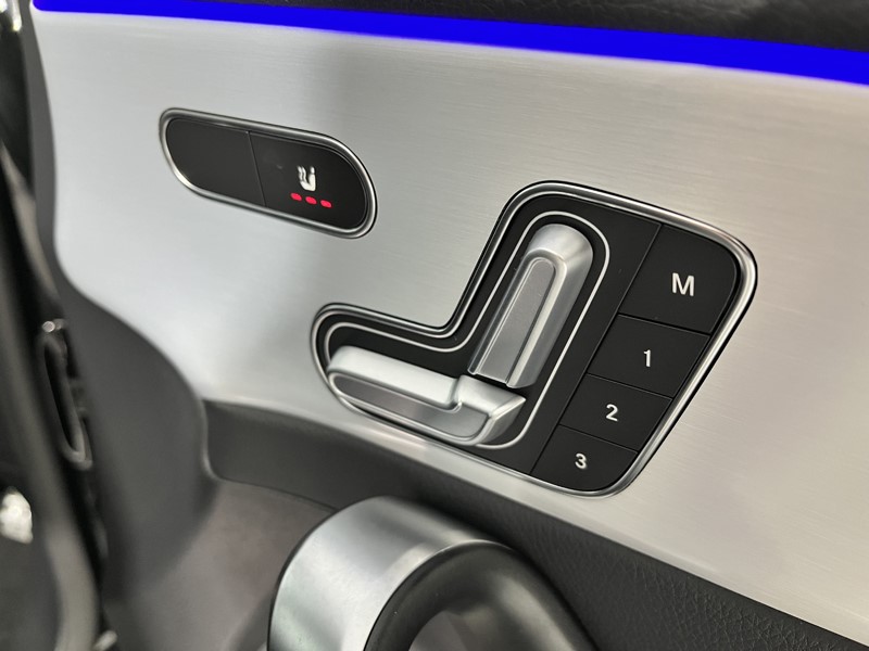 2023 (73) MERCEDES-BENZ A CLASS A35 4Matic Premium Plus 5dr Auto 3519059