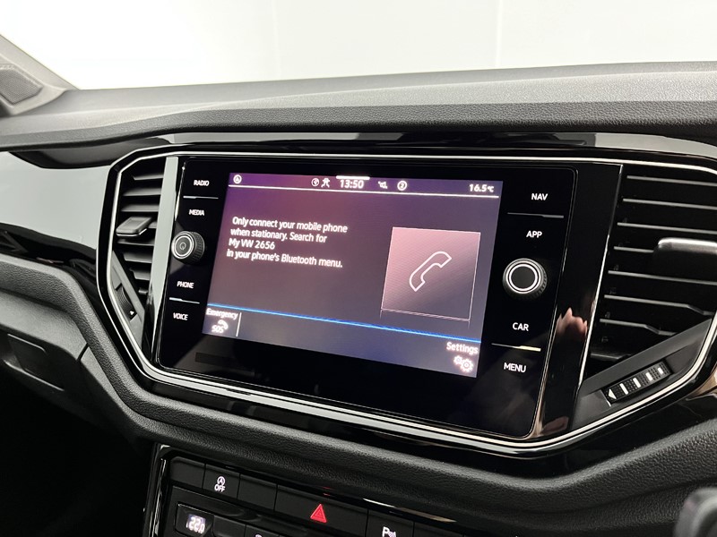 2021 (71) VOLKSWAGEN T-ROC 1.5 TSI EVO Black Edition 5dr 3515688