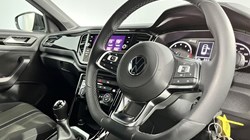 2021 (71) VOLKSWAGEN T-ROC 1.5 TSI EVO Black Edition 5dr 3515668