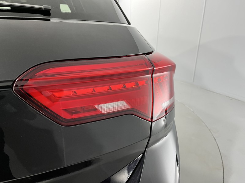 2021 (71) VOLKSWAGEN T-ROC 1.5 TSI EVO Black Edition 5dr 3515699