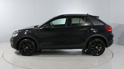 2021 (71) VOLKSWAGEN T-ROC 1.5 TSI EVO Black Edition 5dr 3515701
