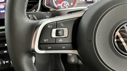 2021 (71) VOLKSWAGEN T-ROC 1.5 TSI EVO Black Edition 5dr 3515683