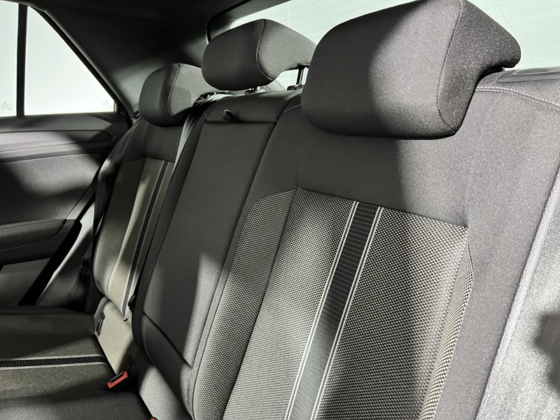 2021 (71) VOLKSWAGEN T-ROC 1.5 TSI EVO Black Edition 5dr 3515674