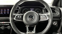 2021 (71) VOLKSWAGEN T-ROC 1.5 TSI EVO Black Edition 5dr 3515667