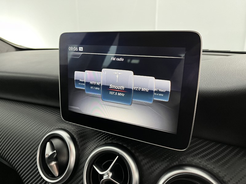 2017 (67) MERCEDES-BENZ A CLASS A180d AMG Line 5dr Auto 3515501