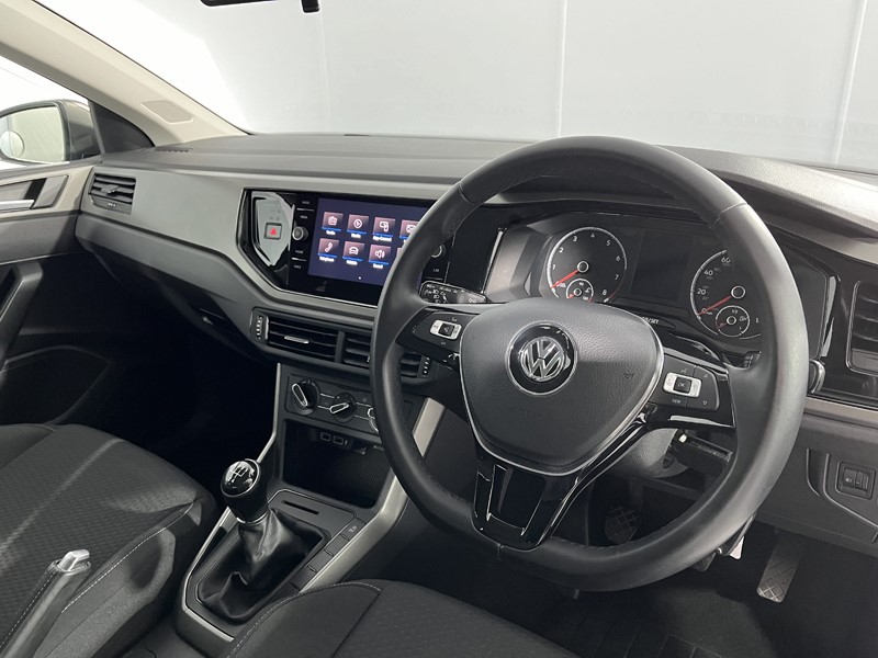 2019 (19) VOLKSWAGEN POLO 1.0 EVO 80 SE 5dr 3543851