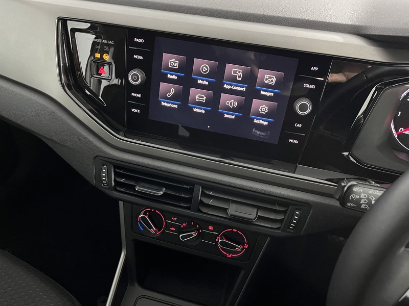 2019 (19) VOLKSWAGEN POLO 1.0 EVO 80 SE 5dr 3543853