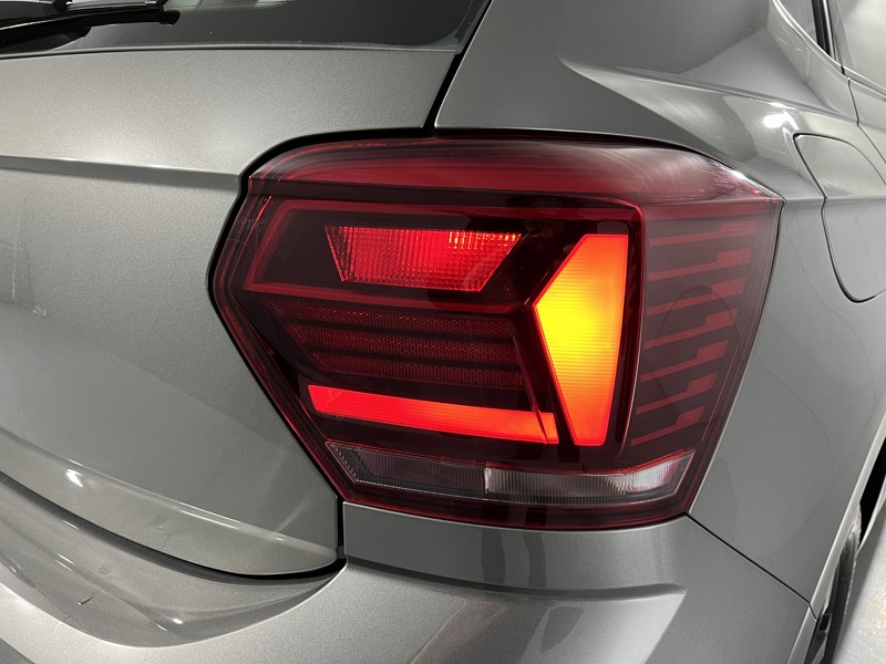 2019 (19) VOLKSWAGEN POLO 1.0 EVO 80 SE 5dr 3543879