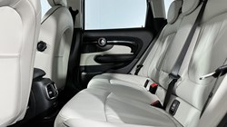 2019 (19) MINI CLUBMAN 1.5 Cooper Exclusive 6dr Auto 3544375