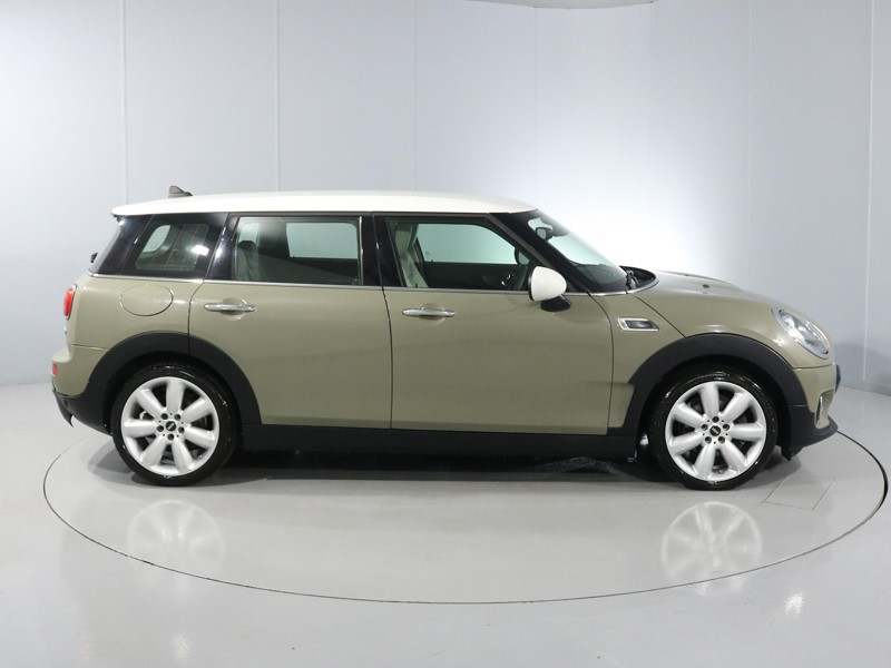 2019 (19) MINI CLUBMAN 1.5 Cooper Exclusive 6dr Auto 3544343